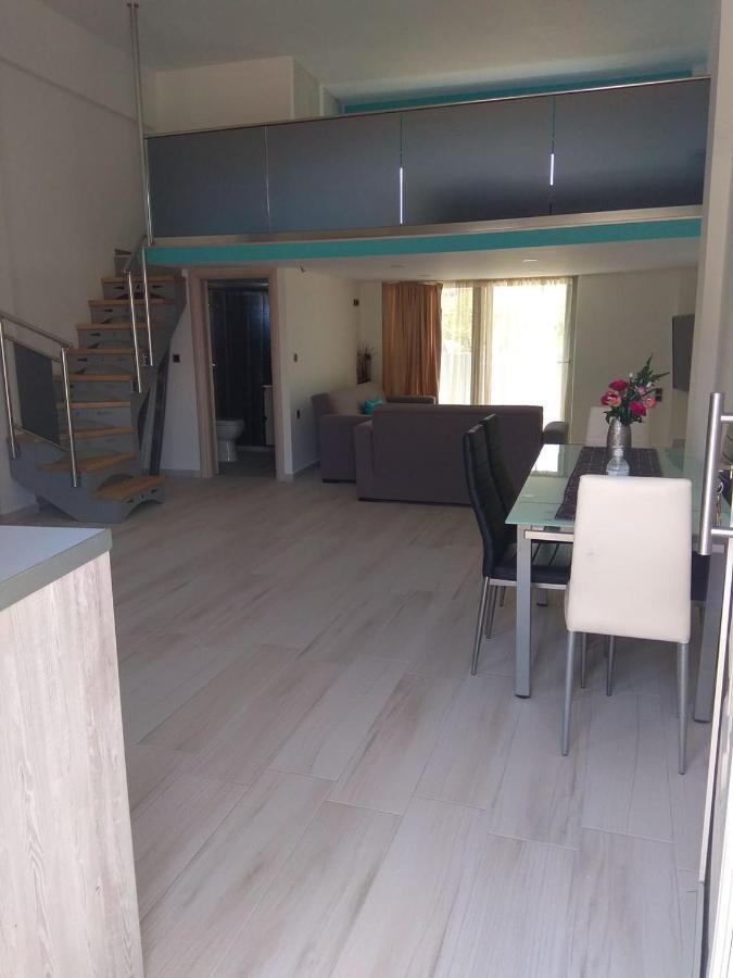 Malamatenia 'S Maisonette Mokhos Exterior photo